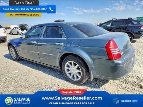Used 2005 Chrysler 300 C w/ Protection Group II RWD image 3