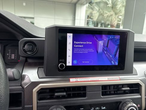 Certified 2025 Toyota Tacoma SR5 AWD/4WD image 6