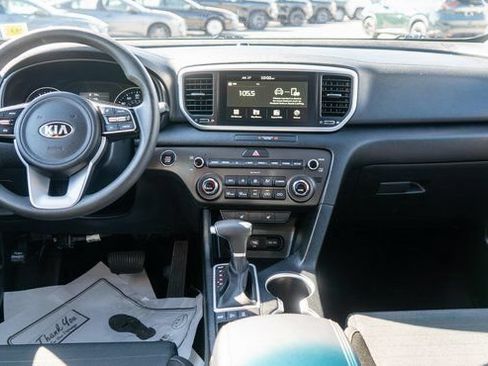 Used 2022 Kia Sportage LX w/ LX AWD Value Edition Package image 15