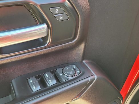 Used 2023 Chevrolet Silverado 1500 Custom Trail Boss AWD/4WD image 19