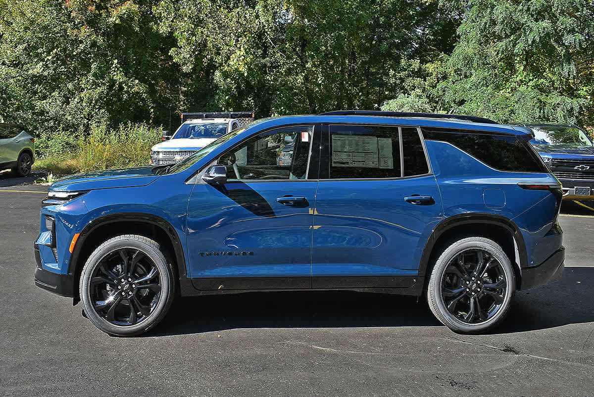New 2027 Chevrolet Traverse RS AWD/4WD image 5