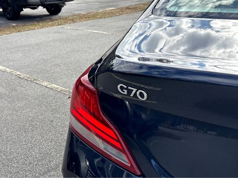 Used 2021 Genesis G70 2.0T image 26