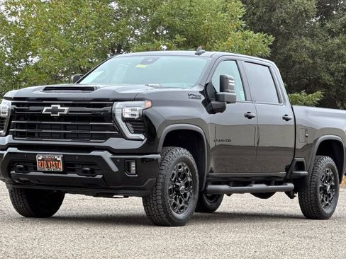 Used 2024 Chevrolet Silverado 2500 LTZ w/ LTZ Plus Package AWD/4WD image 8