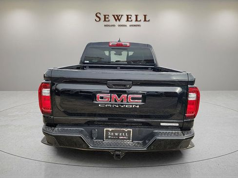 New 2026 GMC Canyon Elevation w/ Convenience Package image 3