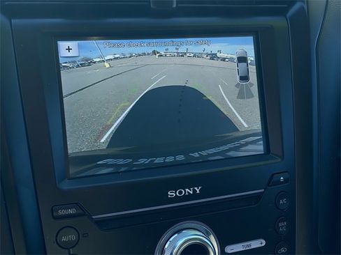 Used 2019 Ford Fusion Energi Titanium image 16