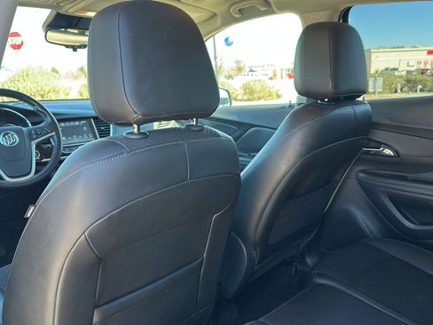 Used 2018 Buick Encore Preferred image 17