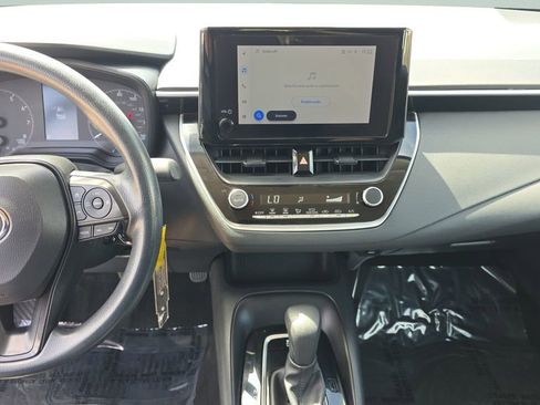 Used 2024 Toyota Corolla LE FWD image 15