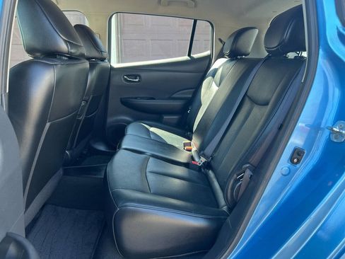 Used 2014 Nissan Leaf SL w/ Premium Package image 50