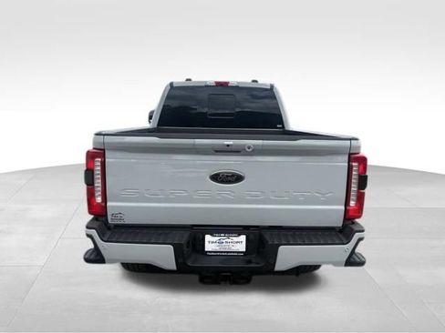 Used 2026 Ford F250 Lariat w/ Black Appearance Package AWD/4WD image 10