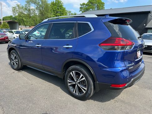 Used 2020 Nissan Rogue SV AWD/4WD image 6