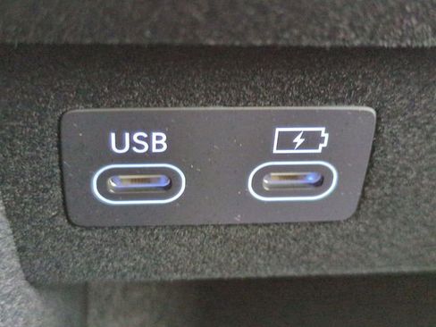 New 2026 Genesis GV70 2.5T Select AWD/4WD image 19