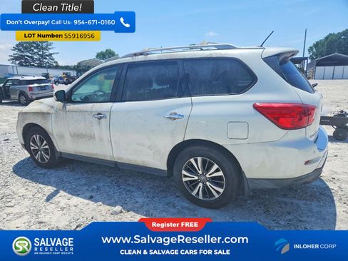 Used 2017 Nissan Pathfinder SV FWD image 3