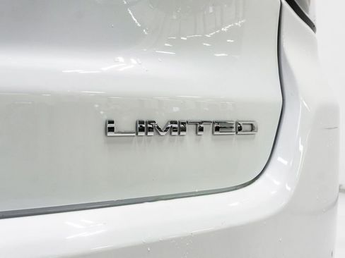 Certified 2024 Jeep Compass Limited w/ Elite Group AWD/4WD image 28