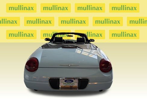 Used 2003 Ford Thunderbird image 9