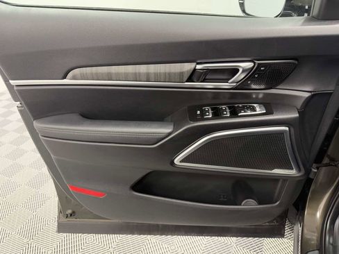 Used 2023 Kia Telluride SX X-Pro image 9