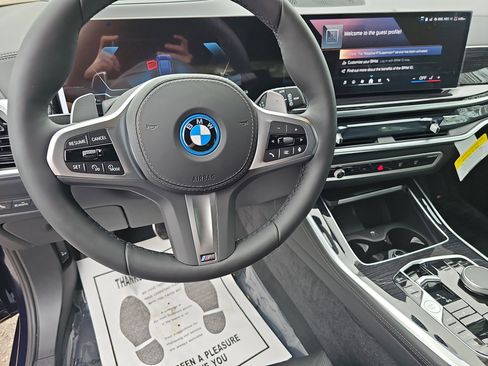New 2026 BMW X5 xDrive50e w/ M Sport Package AWD/4WD image 18