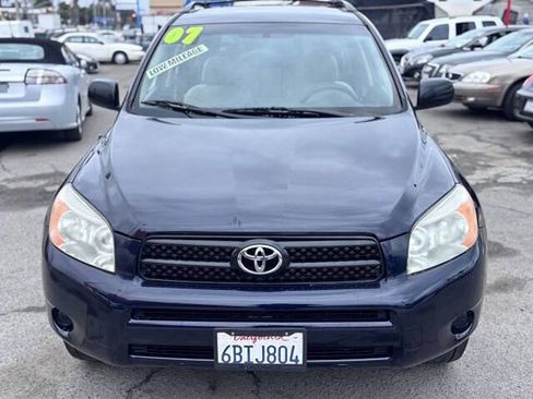 Used 2007 Toyota RAV4 2WD image 2