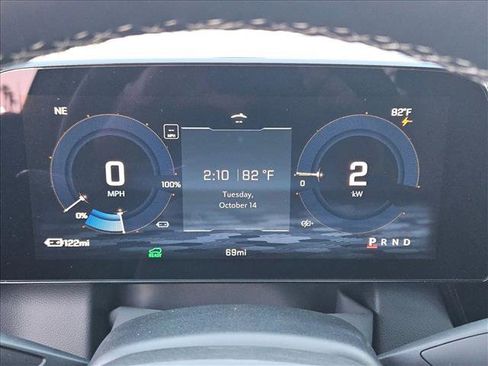 New 2026 Chevrolet Equinox EV LT FWD image 11
