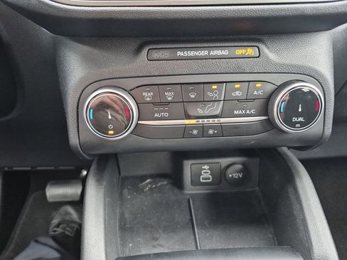 Used 2025 Ford Escape Active image 29