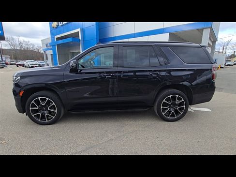 Used 2022 Chevrolet Tahoe RST w/ Luxury Package image 5