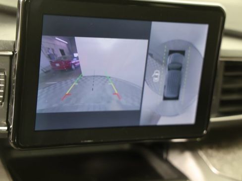 Used 2022 Ford Explorer Timberline image 16