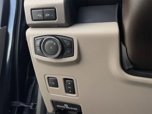 Used 2019 Ford F350 Limited image 31