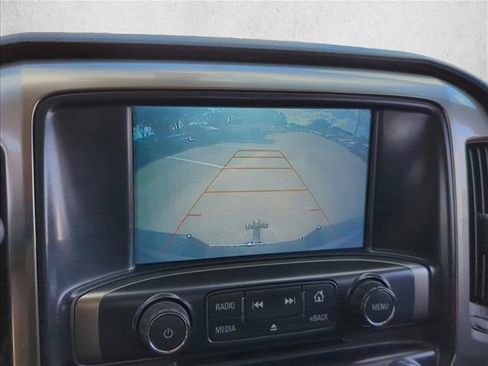 Used 2018 Chevrolet Silverado 1500 LT w/ Texas Edition image 19