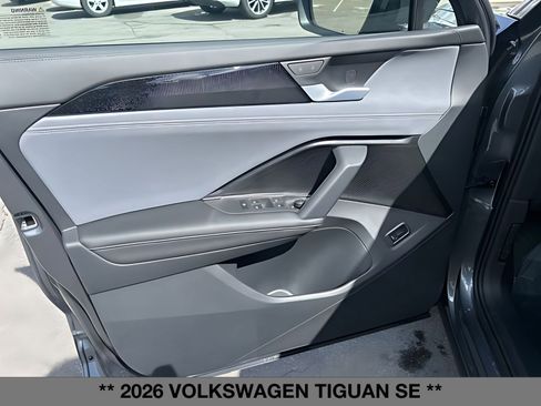 New 2026 Volkswagen Tiguan SE AWD/4WD image 21
