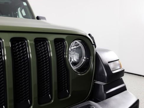 Used 2022 Jeep Wrangler Unlimited Sport image 4