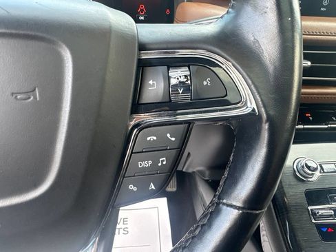Used 2023 Lincoln Nautilus Reserve AWD/4WD image 20