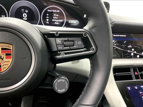 Used 2025 Porsche Taycan image 23
