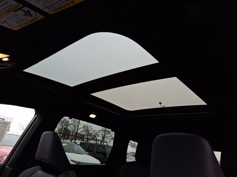 New 2026 INFINITI QX60 Sport image 11