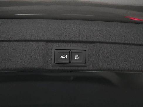 Used 2025 Audi A5 2.0T Prestige w/ 19" Wheel Package image 15