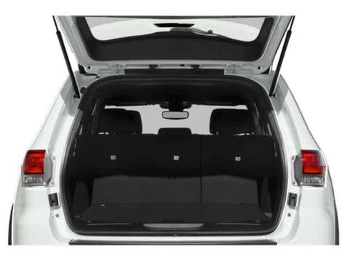 Used 2021 Jeep Grand Cherokee Laredo X image 15