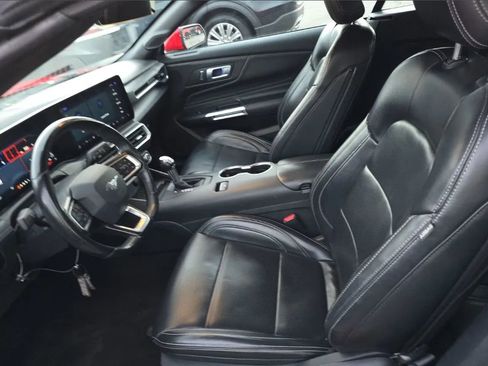 Used 2024 Ford Mustang Premium image 43