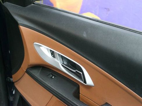 Used 2016 Chevrolet Equinox LTZ FWD image 9