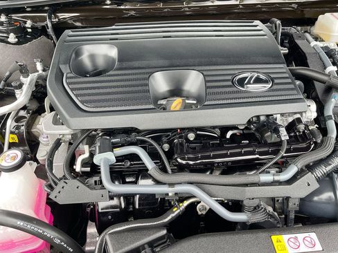 Used 2024 Lexus ES 300h w/ Premium Package FWD image 18
