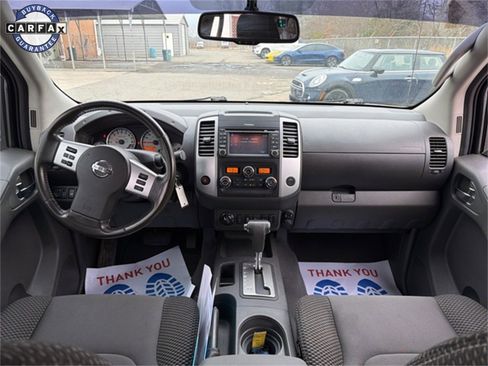 Used 2018 Nissan Frontier PRO-4X image 18