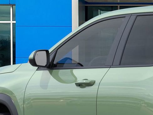 New 2026 Chevrolet Equinox LT image 12