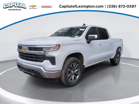 Used 2024 Chevrolet Silverado 1500 LT image 1