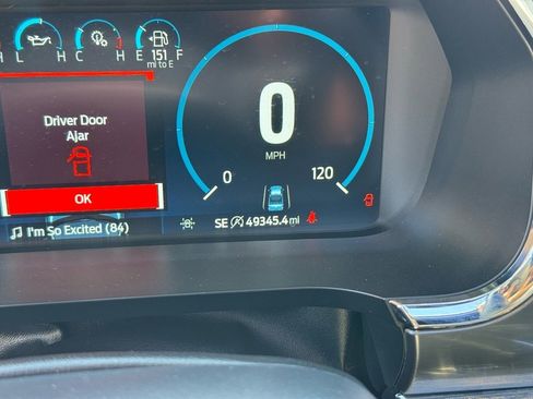 Used 2021 Ford F150 Lariat w/ Equipment Group 502A High image 28