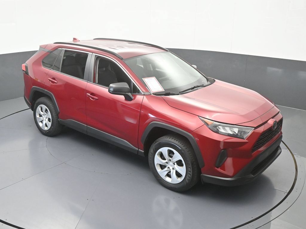 Used 2021 Toyota RAV4 LE FWD image 47