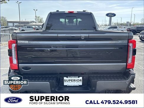 Used 2026 Ford F450 Platinum w/ FX4 Off-Road Package image 5