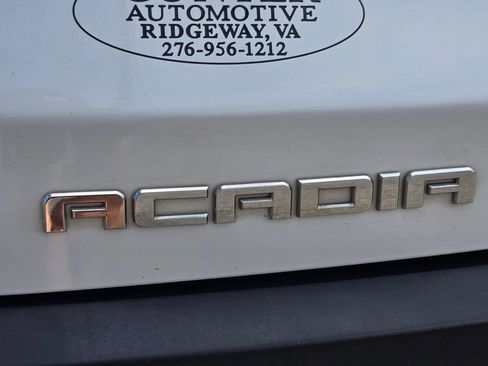 Used 2017 GMC Acadia SLT AWD/4WD image 20