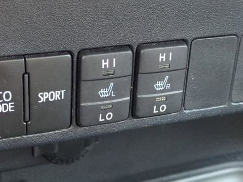 Used 2017 Toyota RAV4 Limited w/ All Weather Liner Package AWD/4WD image 18