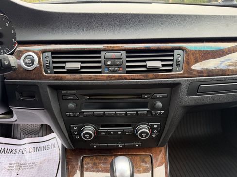 Used 2007 BMW 328xi Wagon AWD/4WD image 19