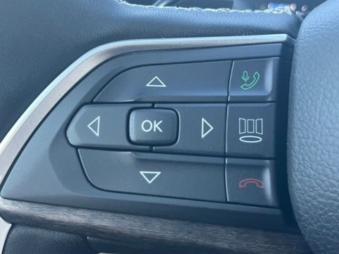 New 2025 Jeep Grand Cherokee L Limited image 11