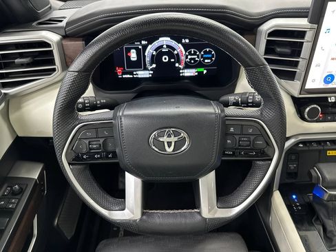 Used 2024 Toyota Sequoia Capstone AWD/4WD image 29
