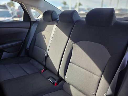 Used 2024 Kia Forte LXS image 17