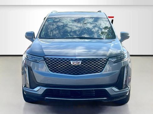 Used 2025 Cadillac XT6 Premium Luxury w/ Technology Package AWD/4WD image 2